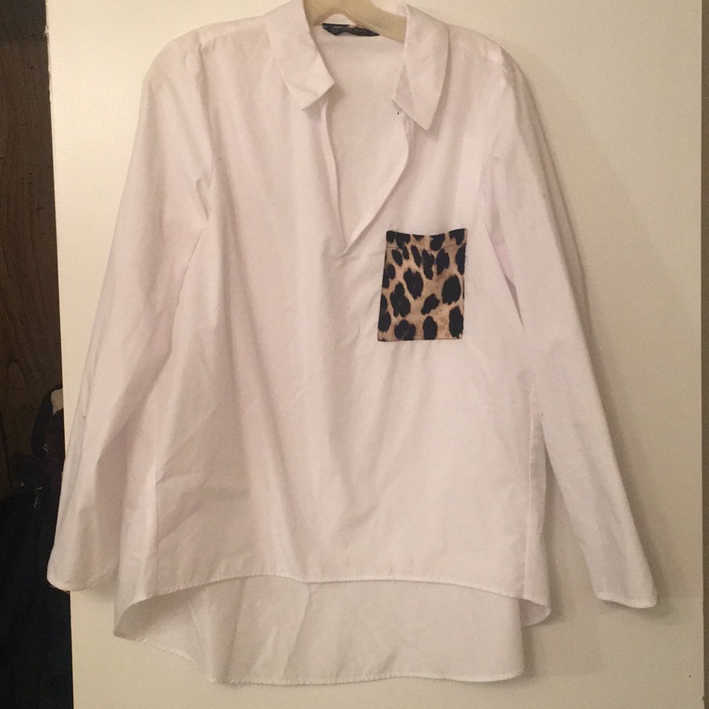 Zara white tunic w/ leopard pocket!